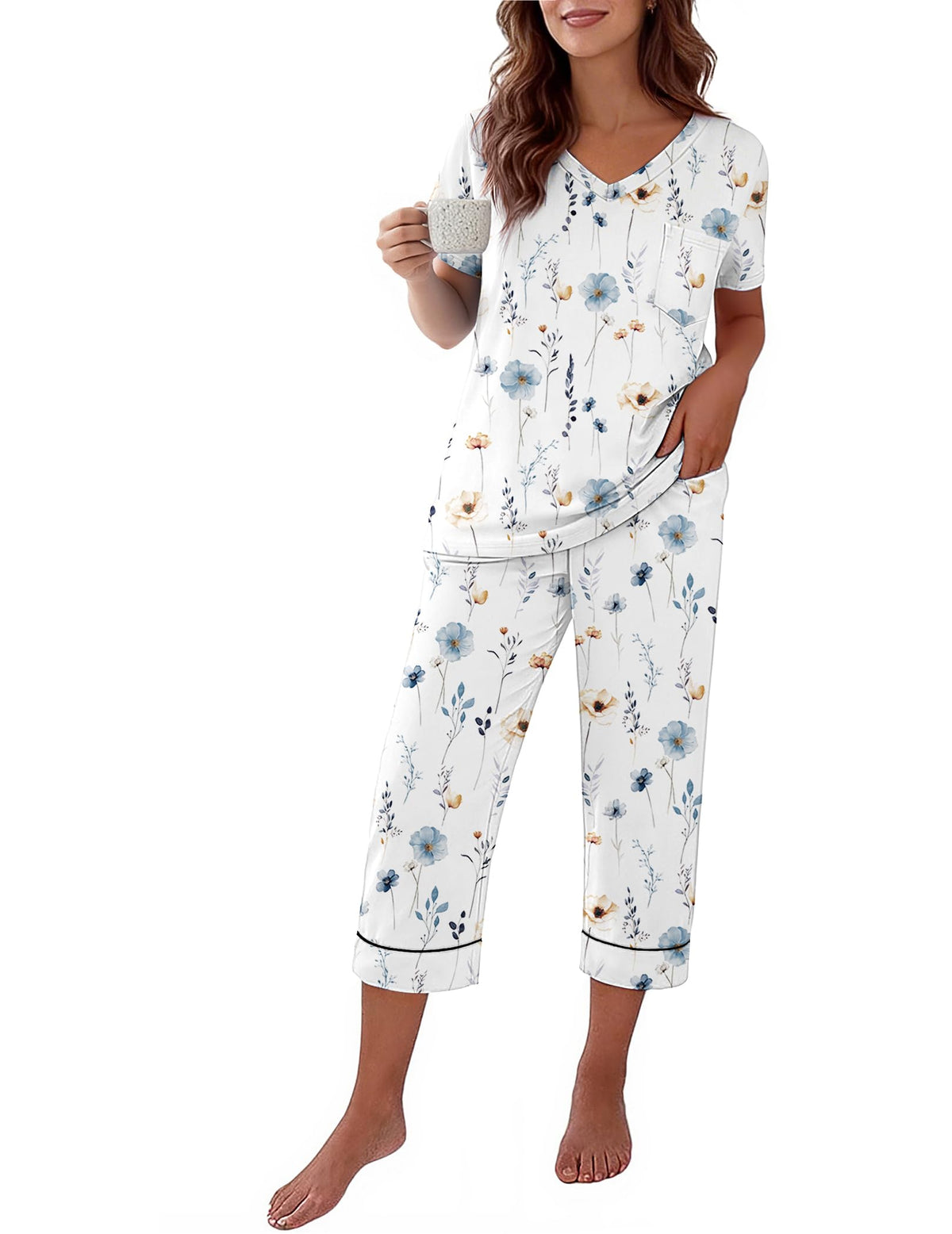 Ekouaer Cotton Pajamas for Women Set Short Sleeve Top and Capri Pants