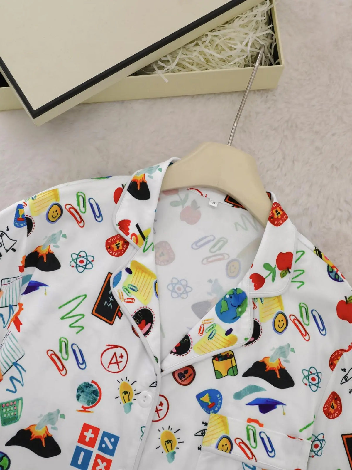 Women's Casual All-Over Print Short Sleeve Pocket Top & Bow Tie Long Pants Sleepwear Set, Fitted Button-Front Pajama Nightwear Set Loungewear