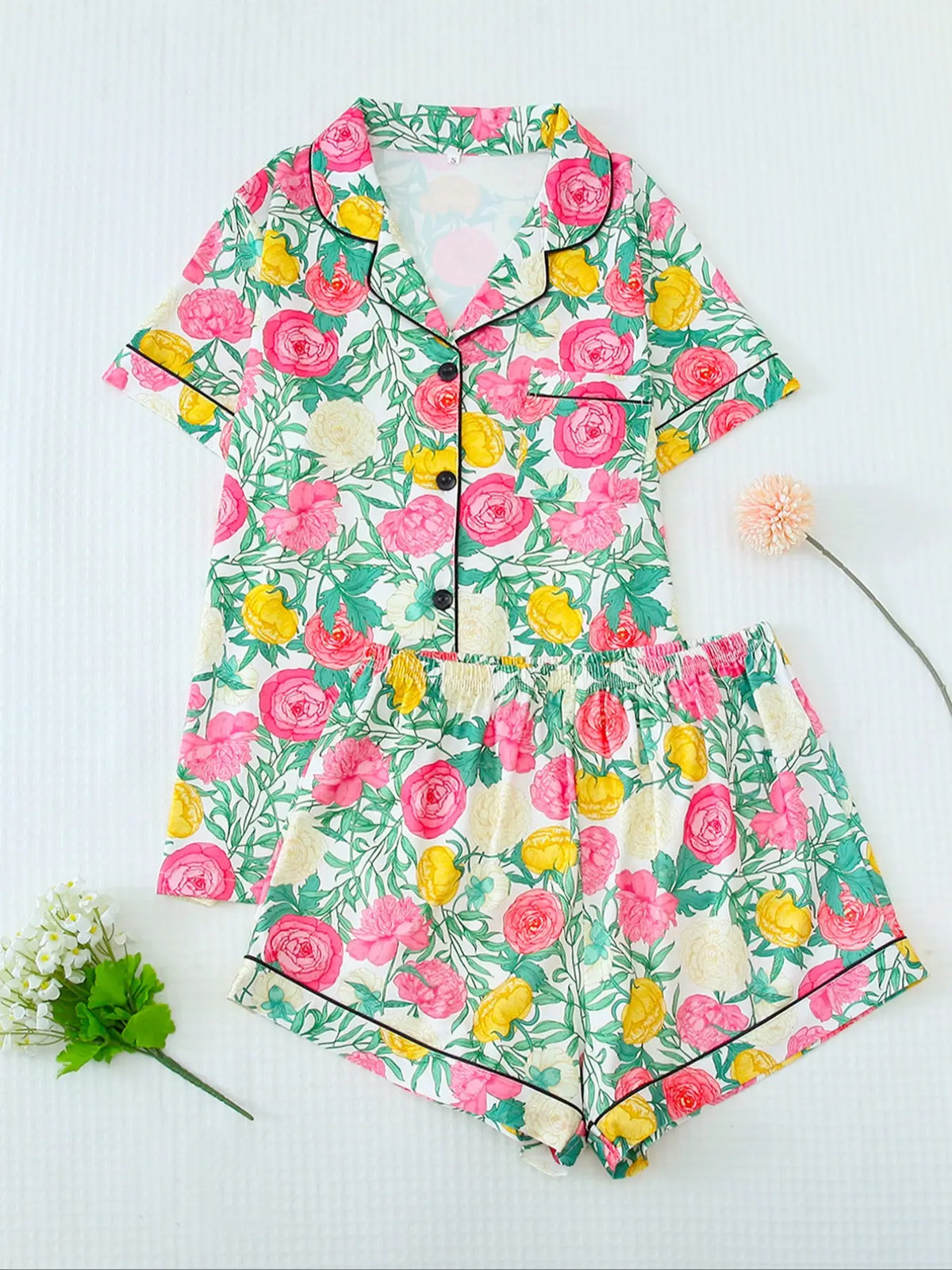 2 Counts Women's All Over Print Contrast Binding Lapel Shirt & Shorts Pyjama Set, Back To School Button Front Short Sleeve Top & Elastic Waist Shorts Pj Lounge Set For Fall, Casual Two-piece Sleepwear Loungewear Co-ord Set for Women