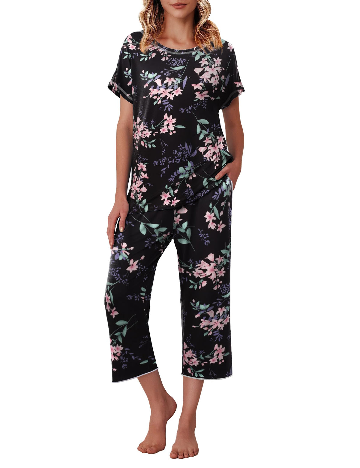 Ekouaer Womens Capri Pajama Sets Print Short Sleeve Sleepwear Top and Pants