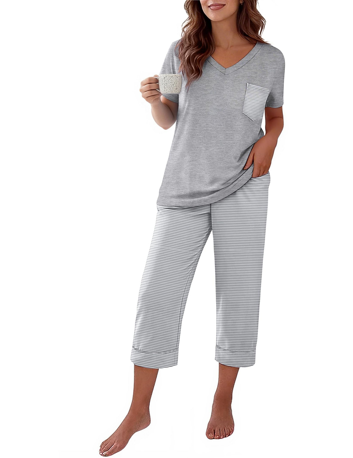 Ekouaer Cotton Pajamas for Women Set Short Sleeve Top and Capri Pants