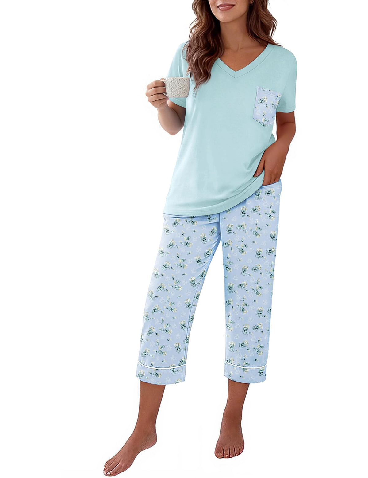 Ekouaer Cotton Pajamas for Women Set Short Sleeve Top and Capri Pants