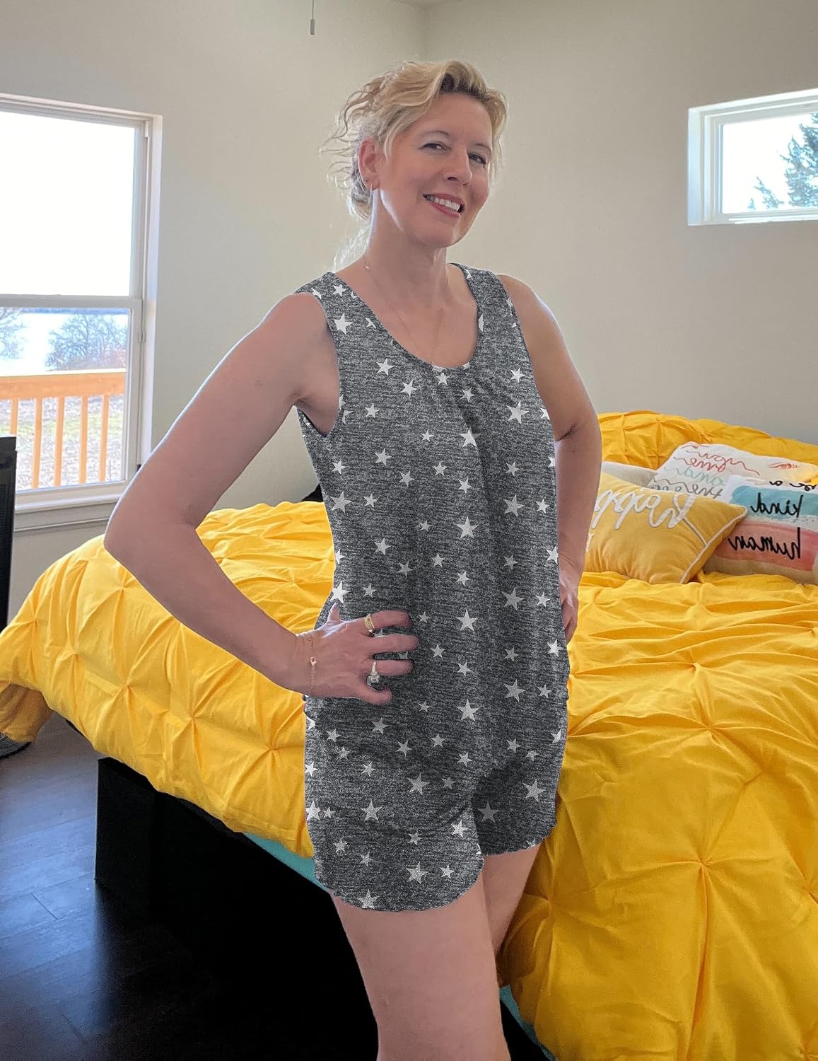 Ekouaer Womens Sleeveless Pajamas Set Soft Tank Top and Shorts Loungewear