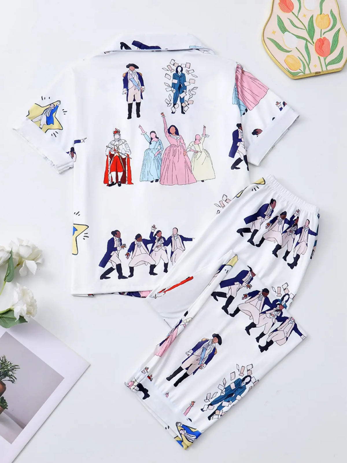 Women's Cartoon Print Pajama Set, Comfortable Short Sleeve Shirt Top & Elastic Waist Pants, Casual Nightwear for All Seasons Halloween Pjs