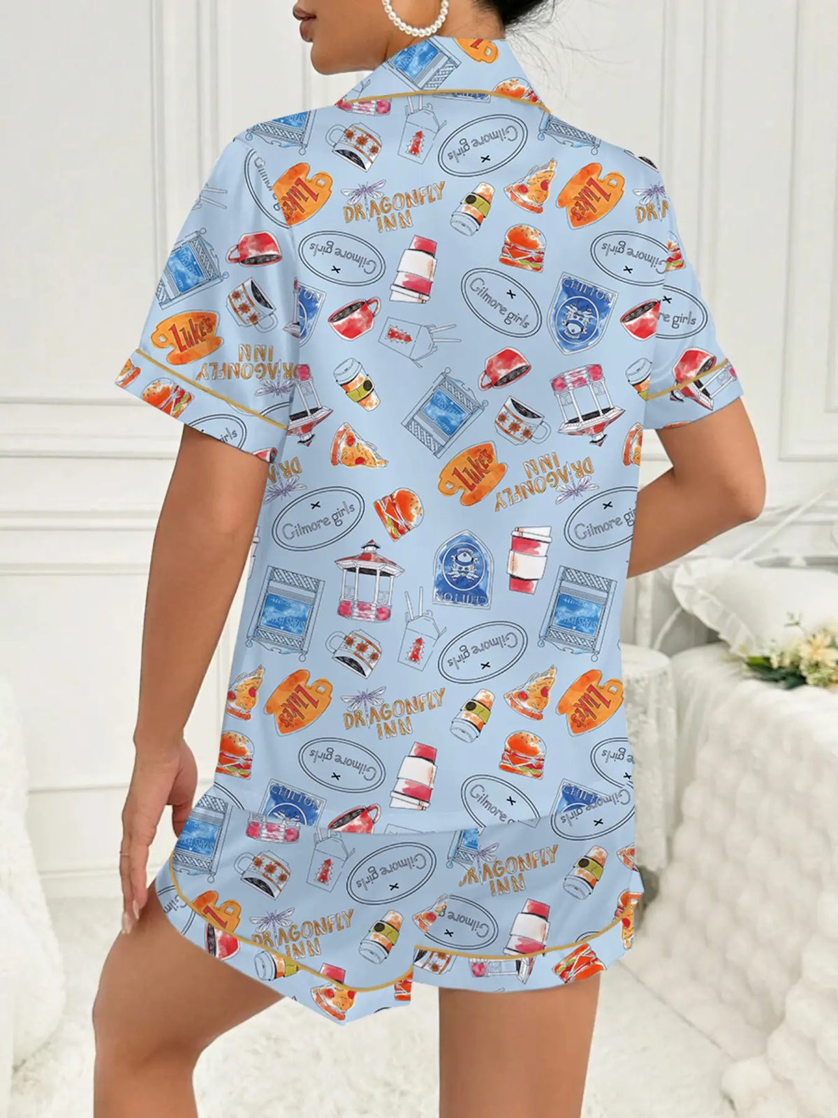 Women's Stars Hollow Gilmore Girls Comfortable Loungewear & Sleepwear Set, Comfy Lounge Set, Two-Piece Short Sleeve Top & Elastic Shorts for All Seasons, Idea Gift